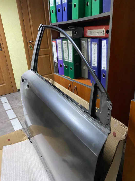 HONDA CR V CRV 5 18, двері праві передні 3