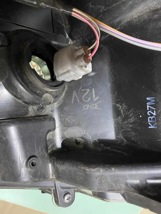 Фара ліва передня toyota rav4 v 2019- full led stanley w4437 42-94 6